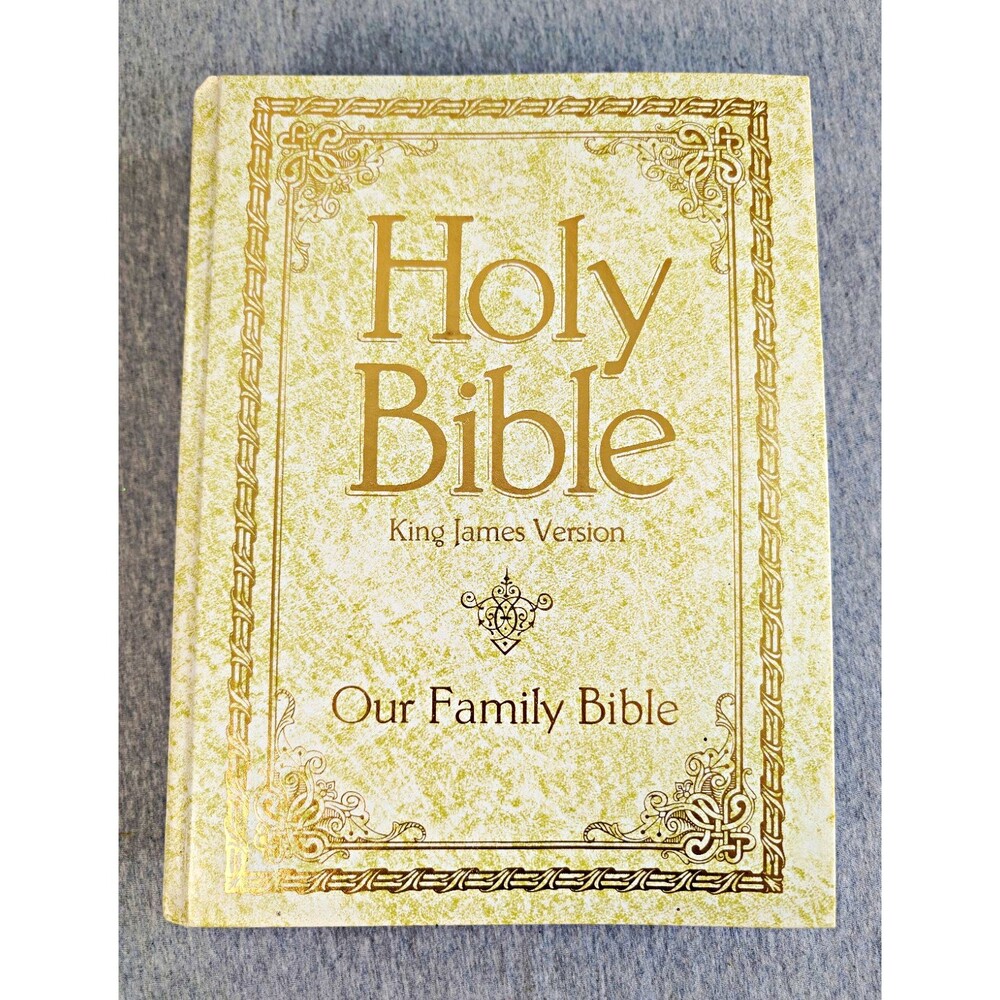 Our Family Bible KJV 1971 Hardcover Red Letter Edition Illustrated Vintage